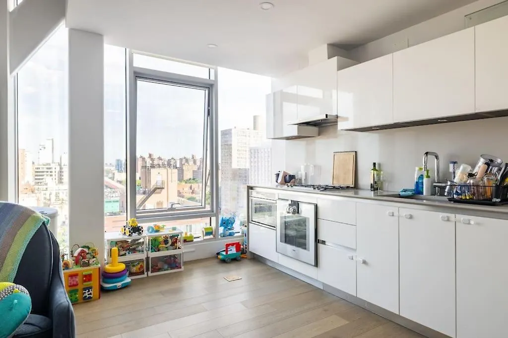 Brand New Five Bedroom Penthouse New York Apartment